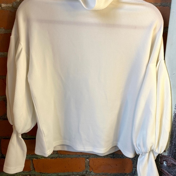 White turtleneck shirt - Picture 2 of 2